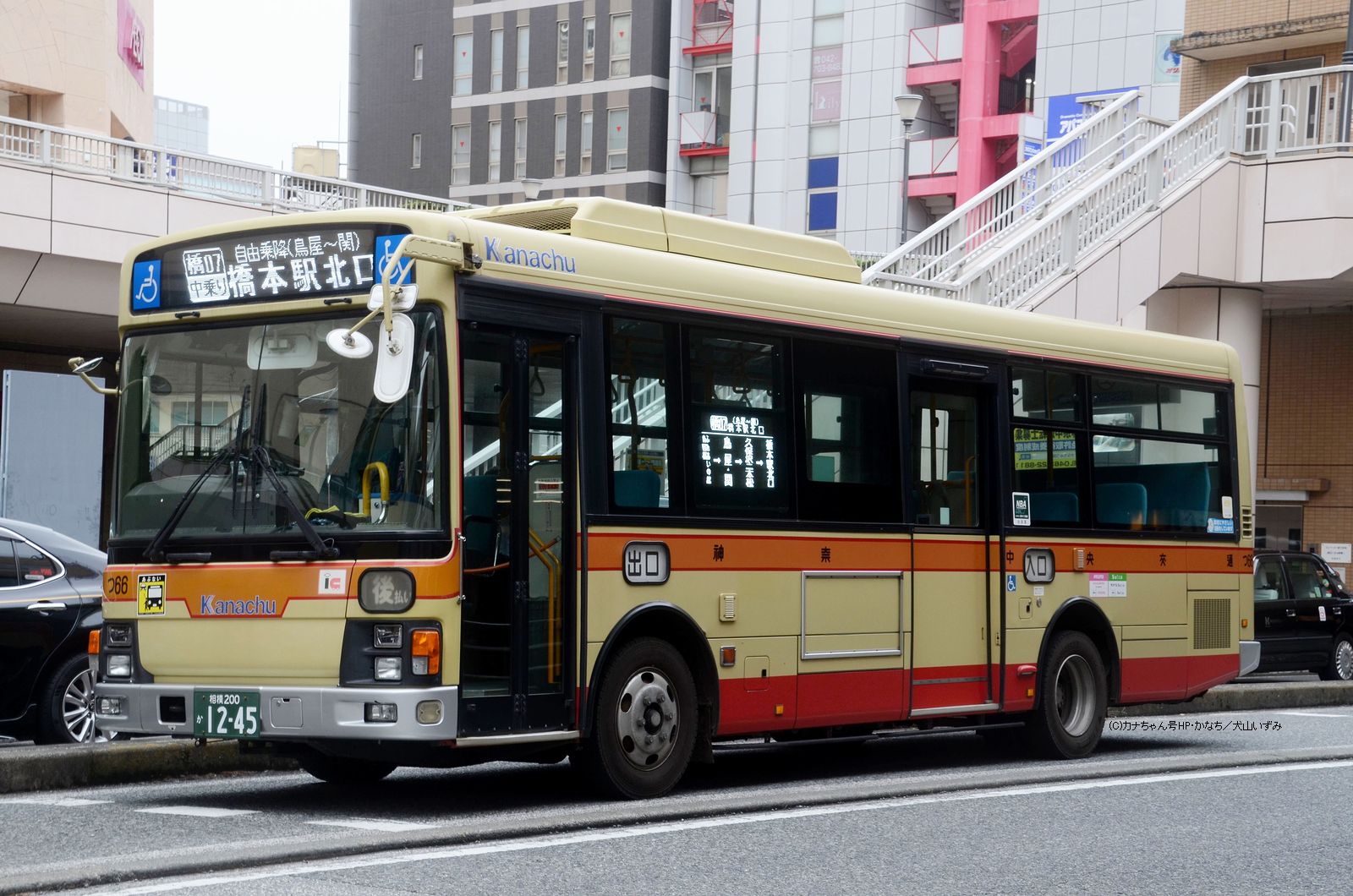 いすゞエルガミオ-神奈中バス